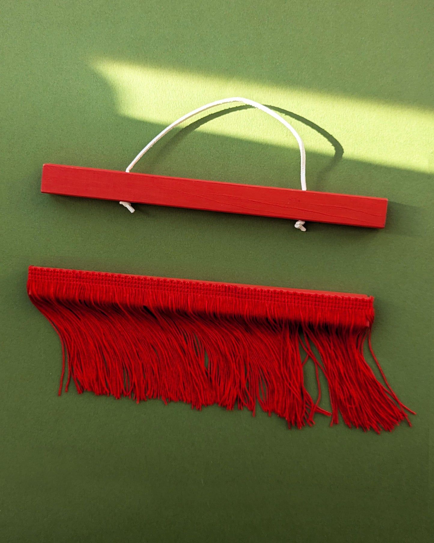Hanging Fringed Frame - Red