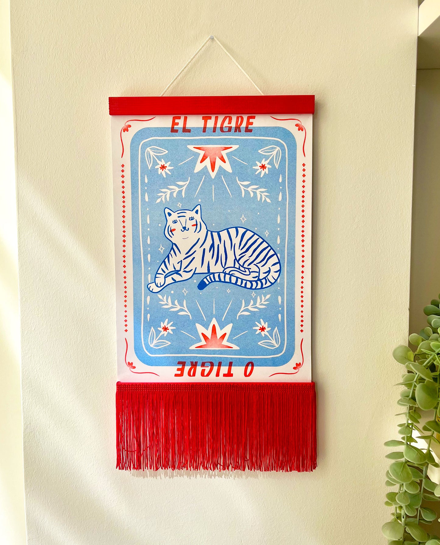 Hanging Fringed Frame - Red